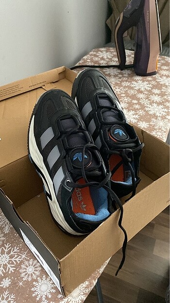 Orjınal adidas ayakabi
