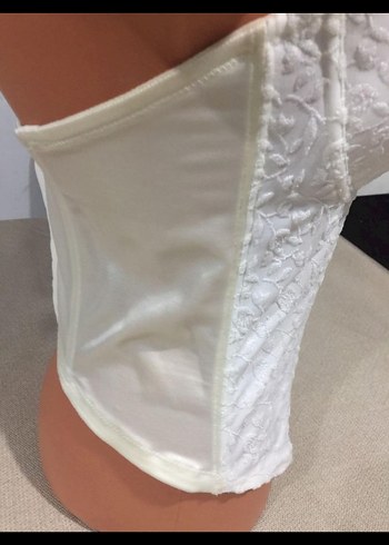 Beyaz Bohem Tarzı Dantel Detaylı Sütyen - Görsel 2