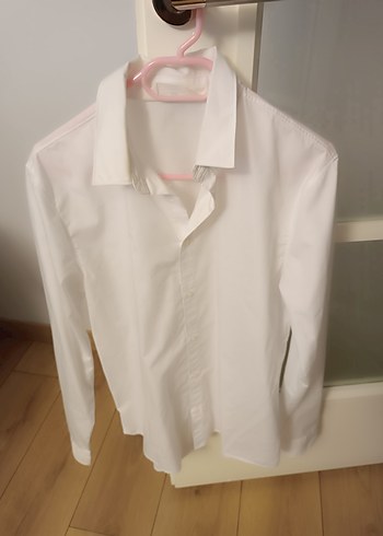 H&M Beyaz Gomlek