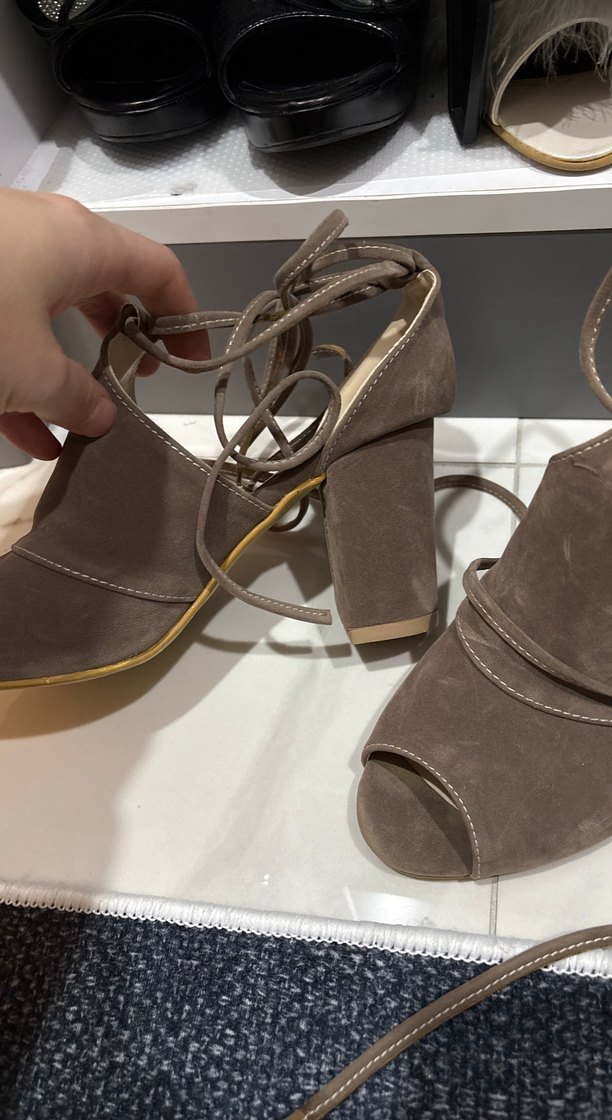 Bej Süet Kadın Topuklu Ayakkabı - Görsel 3