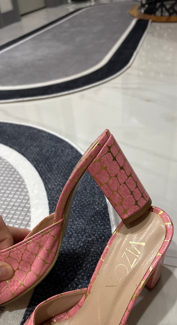 Pembe Yılan Desenli Tokalı Topuklu Terlik - Görsel 3
