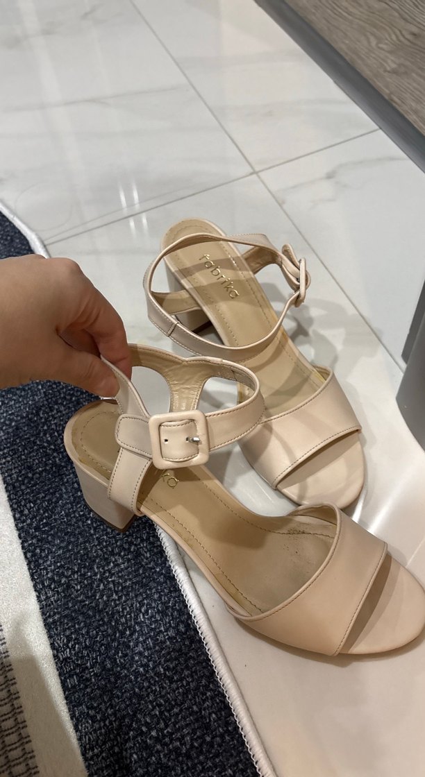 Bej Kadın Topuklu Günlük Sandalet - Görsel 2