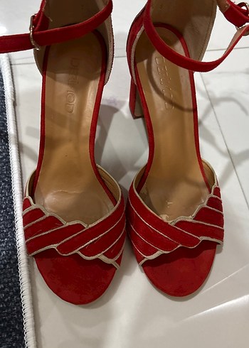 Klasik Kırmızı Süet Topuklu Kadın Ayakkabı - Görsel 8