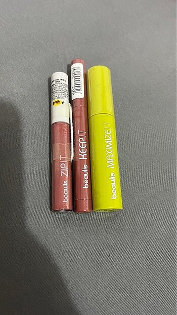 Diğer Beaulis rimel maskara ve ruj