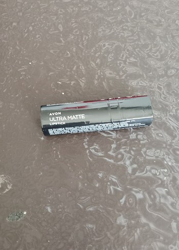 Avon Ultra Matte mocha Ruj