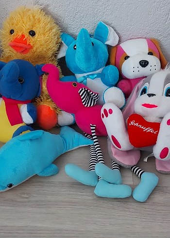 Diğer Renkli Peluş Oyuncak seti