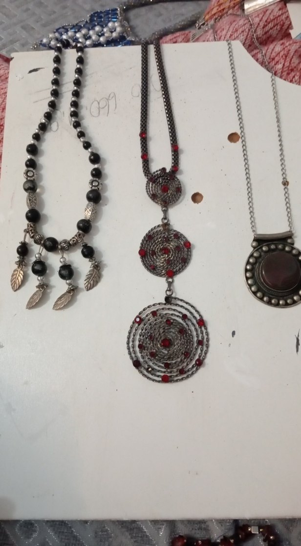 Uzun Kırmızı İşlemeli Boncuklu Bohem Kolye3 âdet fiyatı - Görsel 2