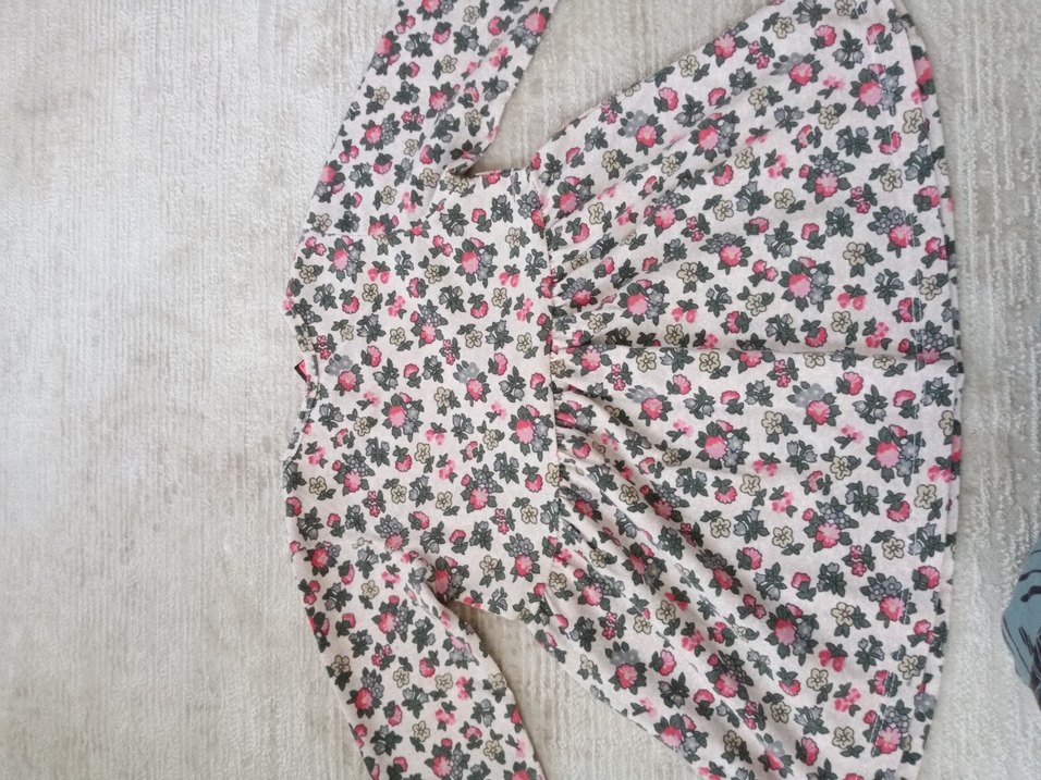 Uzun Kollu Çiçek Desenli Kız Elbisesi - Görsel 3