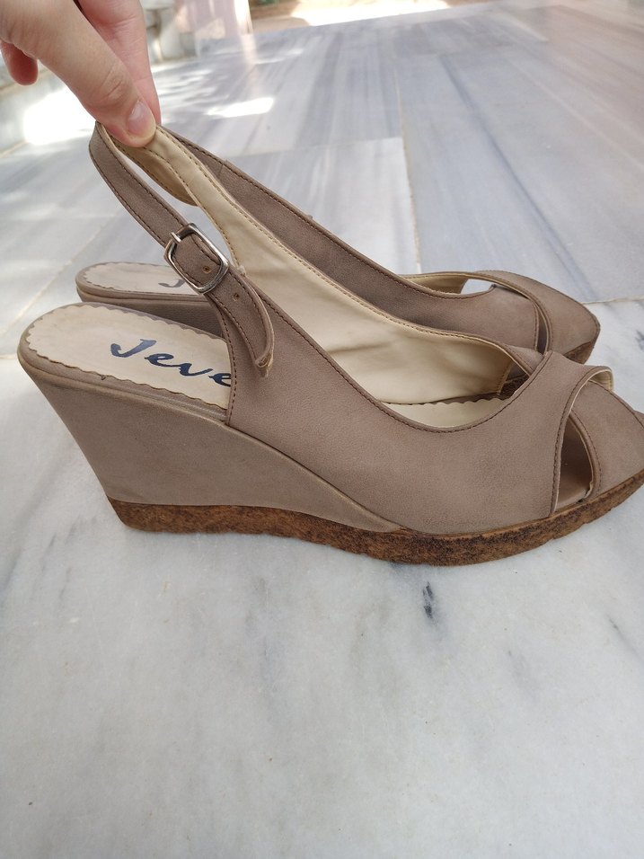 Vizon Deri Dolgu Topuklu Kadın Sandalet - Görsel 2