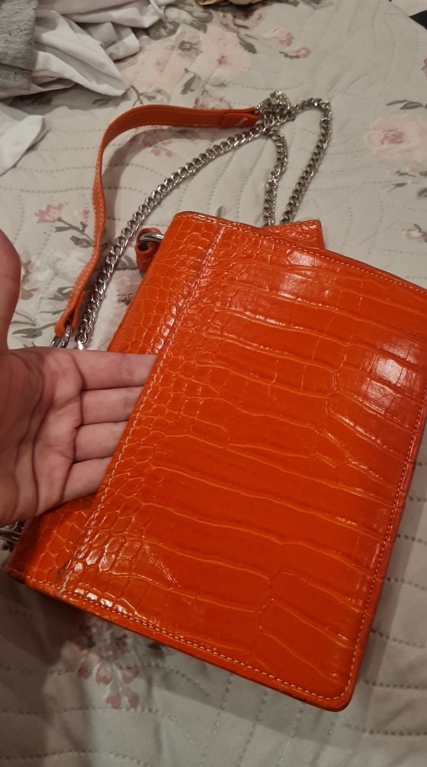 Turuncu Yılan Derisi Desenli Zincir Detaylı Deri Çanta - Görsel 5