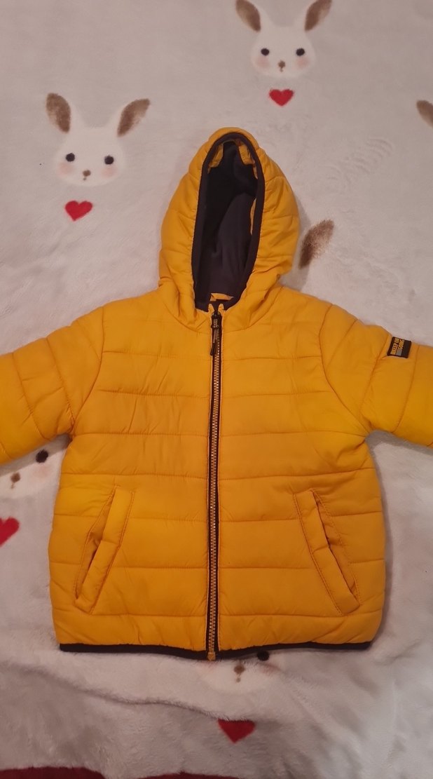 Sarı Kapüşonlu Erkek Çocuk Mont - Görsel 2
