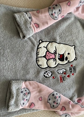 Gri Pembe Baskılı Polar Pijama Takımı - Görsel 4