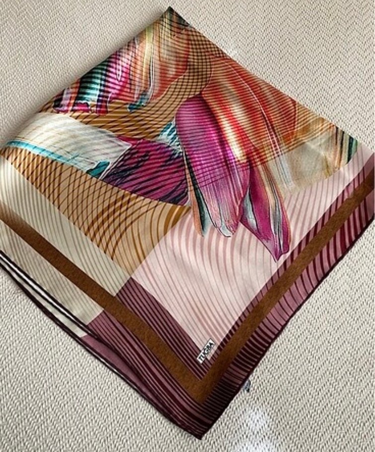 Tuğba ipek Çok Renkli Kadın başörtü - Görsel 4