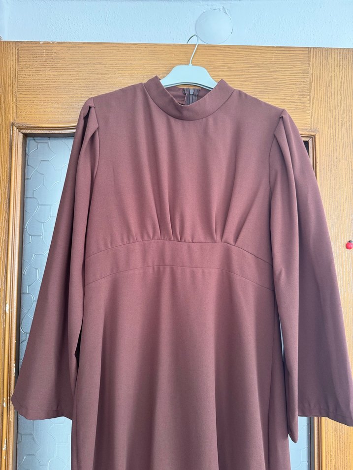 Kahverengi Uzun Kollu Uzun Elbise - Görsel 3