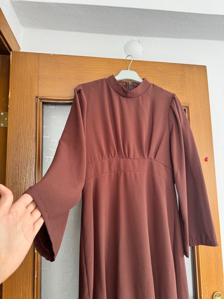 Kahverengi Uzun Kollu Uzun Elbise - Görsel 2