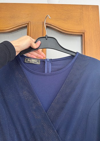 Lacivert V Yaka Uzun Elbise - Görsel 8