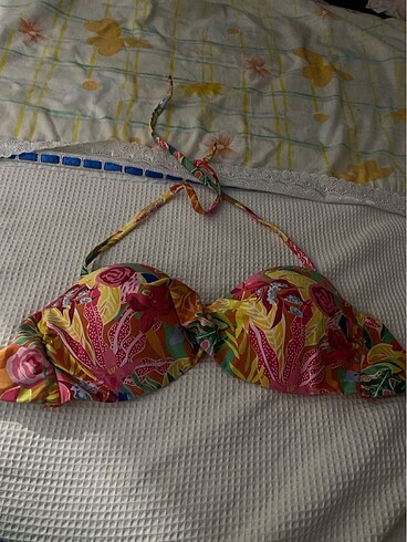 40 Beden penti bikini üstü