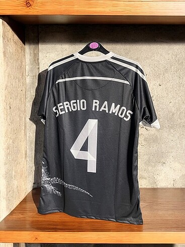 Real Madrid Sergio Ramos futbol forması