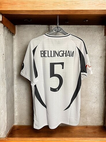 Real Madrid Bellingham futbol forması