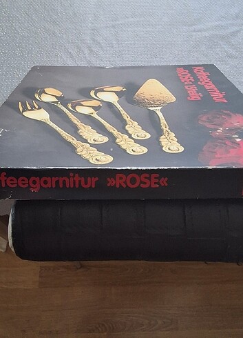 Beden Alman malı.Altın kaplama kahve&pasta seti.Kaffergarnitur /ROSE/l