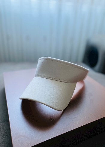 Kadın Beyaz Ayarlanabilir Şapka - Görsel 2