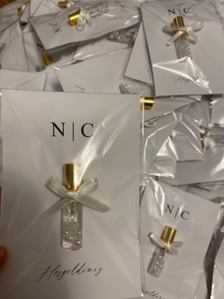 Beyaz Parlak Mini Hediye Şişesi - Görsel 3