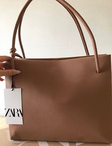 Zara çanta