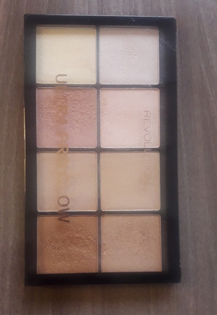 Make Up revolution