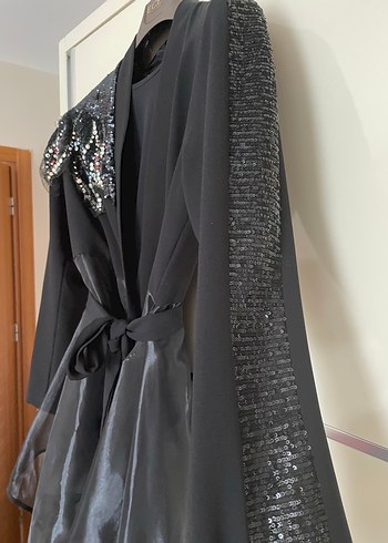 Siyah İşlemeli Uzun Kollu Kadın Abiye Elbise - Görsel 4