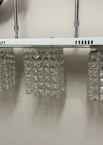 Beyaz Kristal Detaylı Modern Avize - Görsel 2