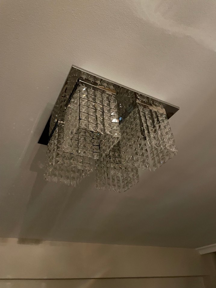 Beyaz Kristal Detaylı Modern Avize - Görsel 4