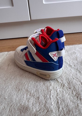 Çocuklar için Renkli Cırt Cırtlı Spor Ayakkabı - Görsel 2