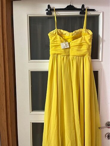 Koton Sarı uzun abiye