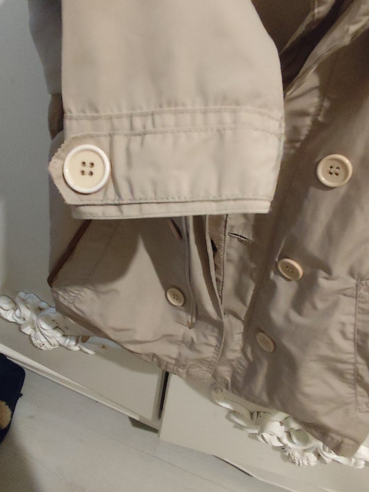 Bej Düğmeli Genç Kız Ceketi - Görsel 4