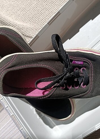 36 Beden siyah Renk Vans orijinal 