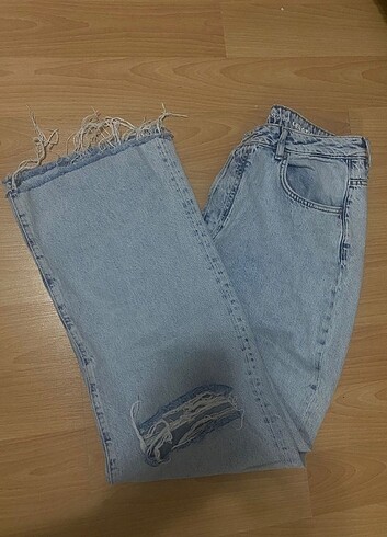 Wide leg Jean 