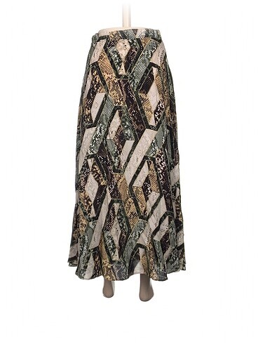38 Beden H&M Midi Etek %70 İndirimli.