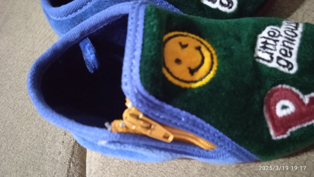 Renkli Erkek Çocuk Ev Terliği Velcro - Görsel 3