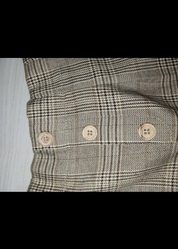 Düğmeli Gri Şort - Görsel 3