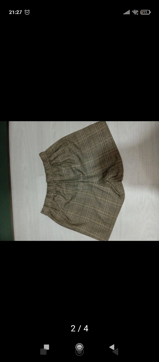 Düğmeli Gri Şort - Görsel 2