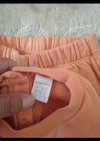 Pembe Kürklü Baskılı Bebek Kız Takımı - Görsel 5