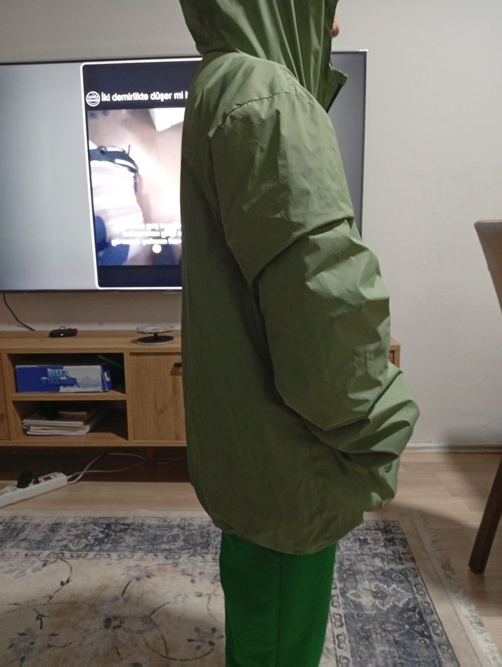 Erkek Haki Midi Yağmurluk Fermuarlı - Görsel 3