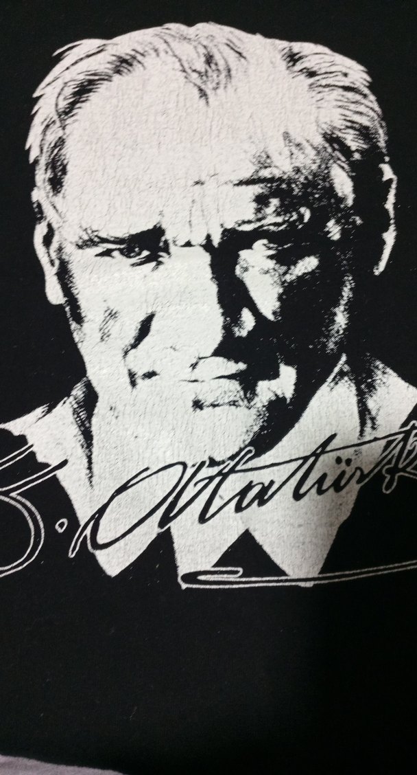 Siyah Atatürk Baskılı Tişört - Görsel 4