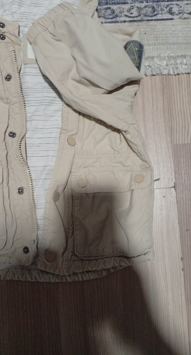 Bej Kapüşonlu Düğmeli Erkek Çocuk Ceketi - Görsel 3