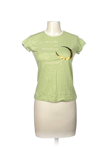 Diğer T-shirt %70 İndirimli.