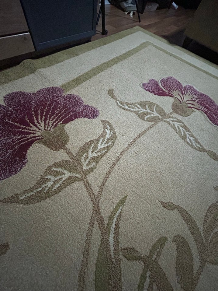 Çiçek Desenli Halı 4 m2 - Görsel 2