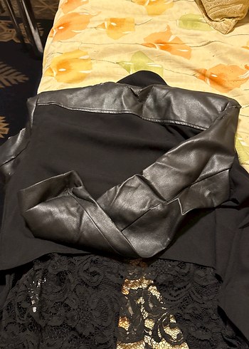 Dantel Detaylı Siyah Fitted Uzun Tuxedo Ceket - Görsel 6