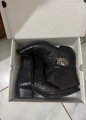Footcourt Marka Kemer Detaylı Siyah Erkek Biker Deri Bot - Görsel 5