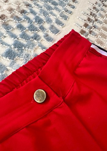 Düğmeli Kırmızı Çizgili Kadın Pantolon - Görsel 3