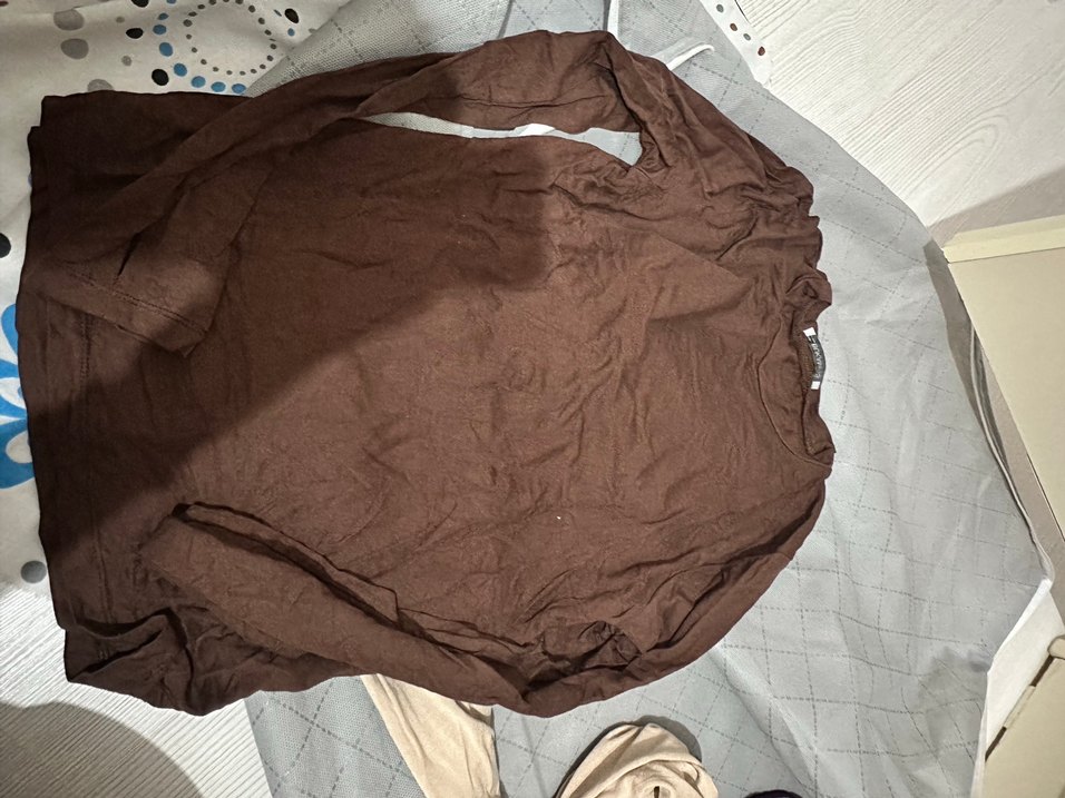 Kahverengi parmak detaylı Bluz - Görsel 4